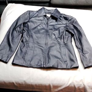 Worthington genuine leather women's jacket size small